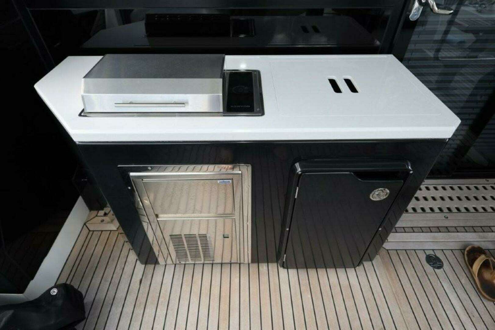 2019 Galeon 650 Sky - Image 8