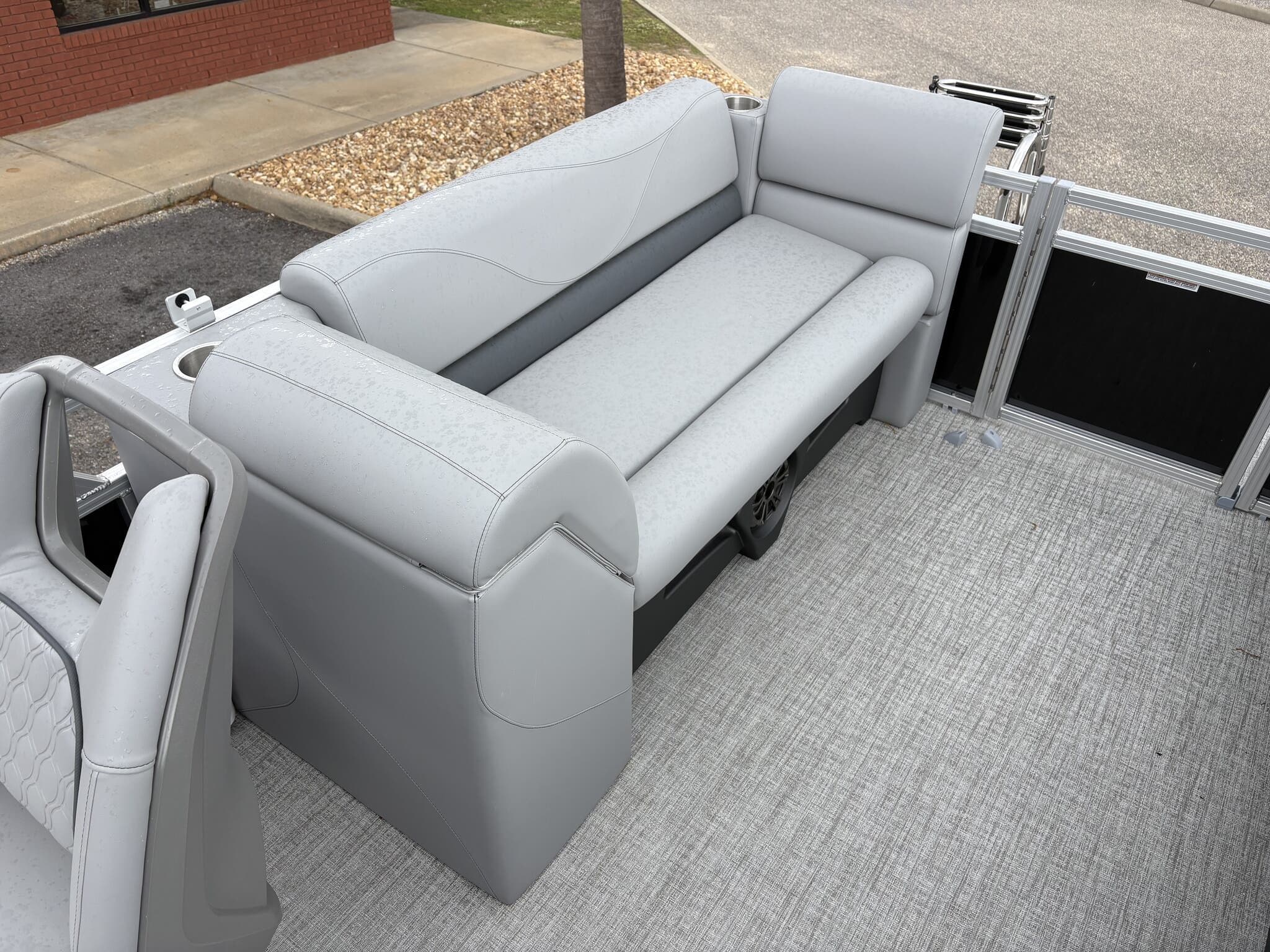 2026 Avalon VLS 21 QUAD LOUNGER-90HP - 9