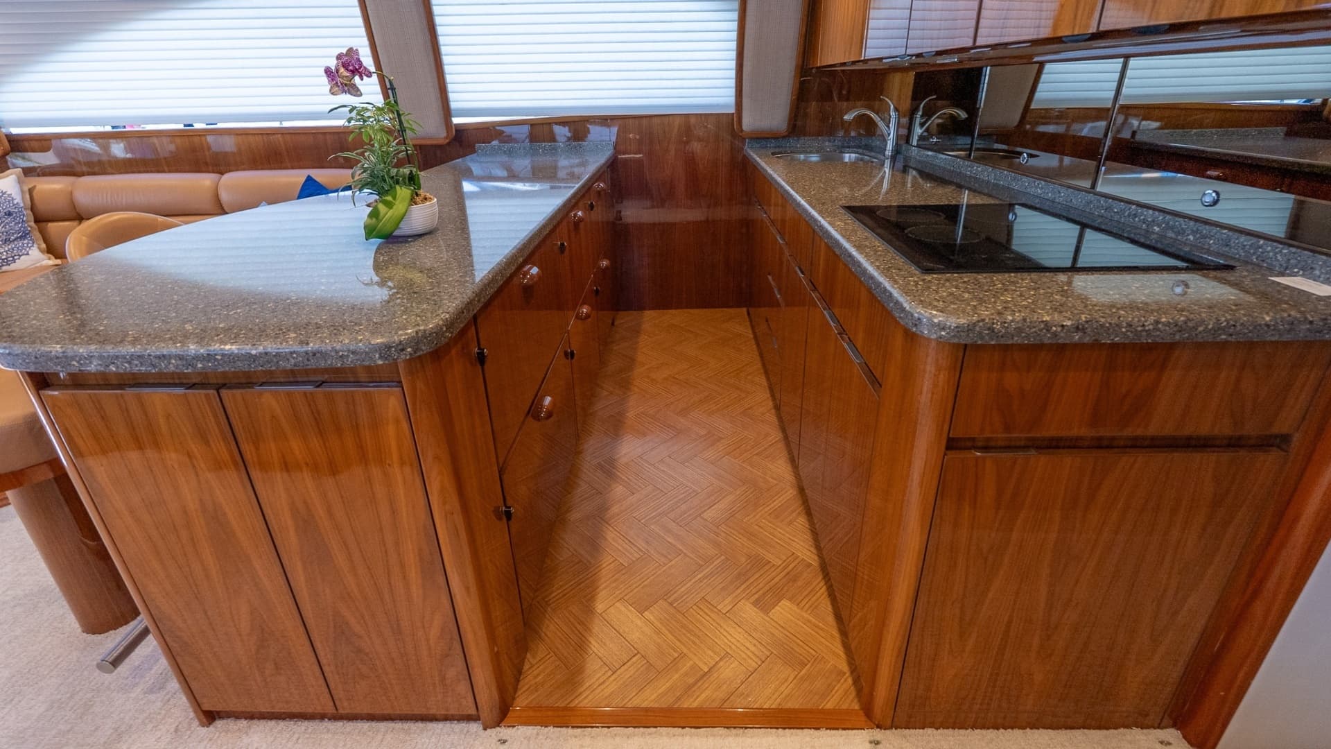 2017 Viking 62 Enclosed Bridge - Image 21