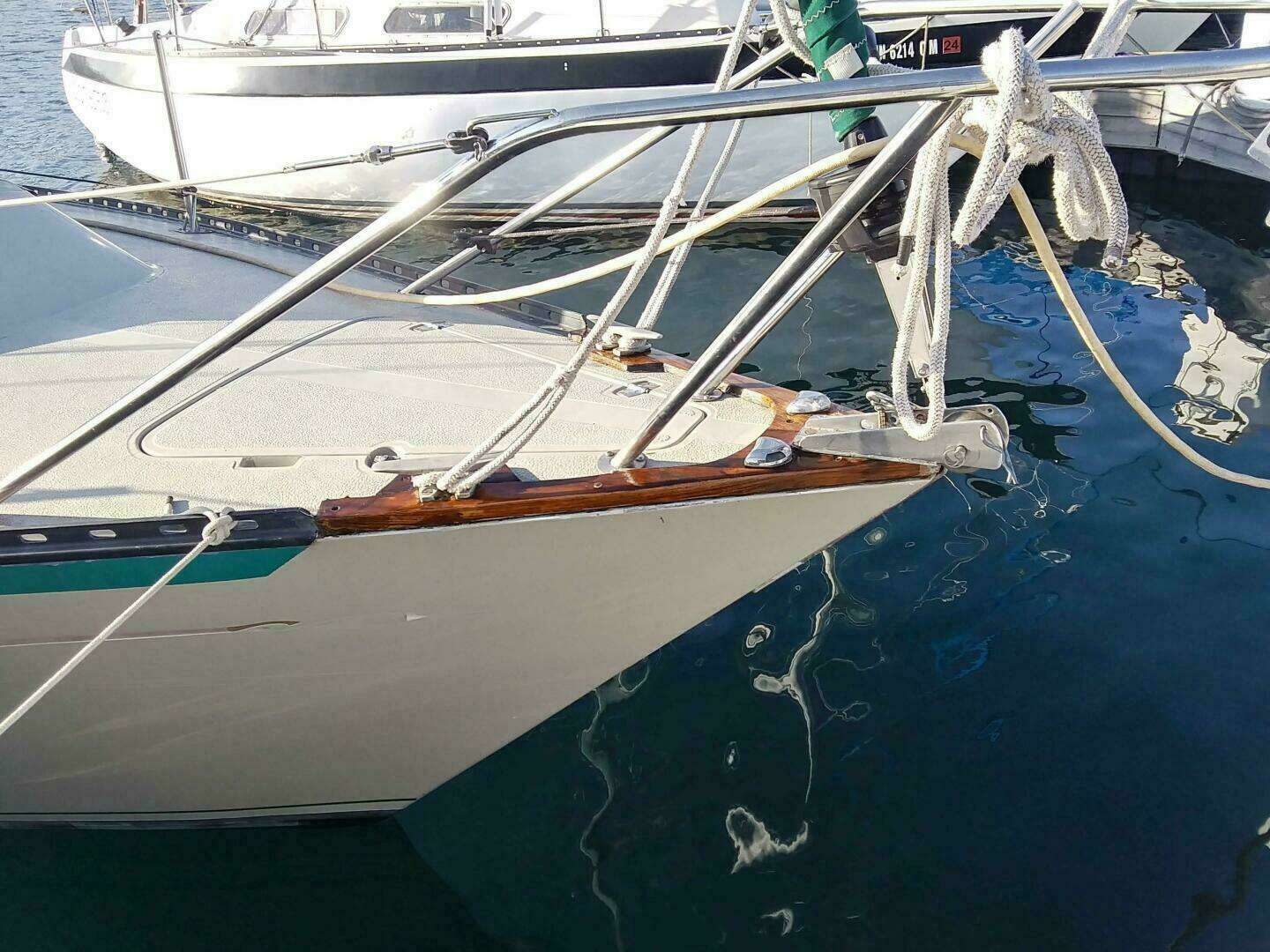 1977 Islander 28 - Image 5