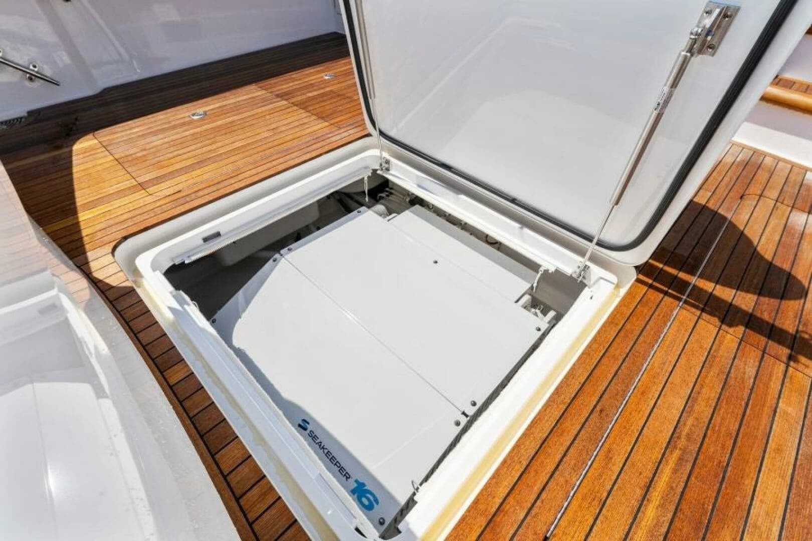 2021 Viking 54 Convertible - Image 69