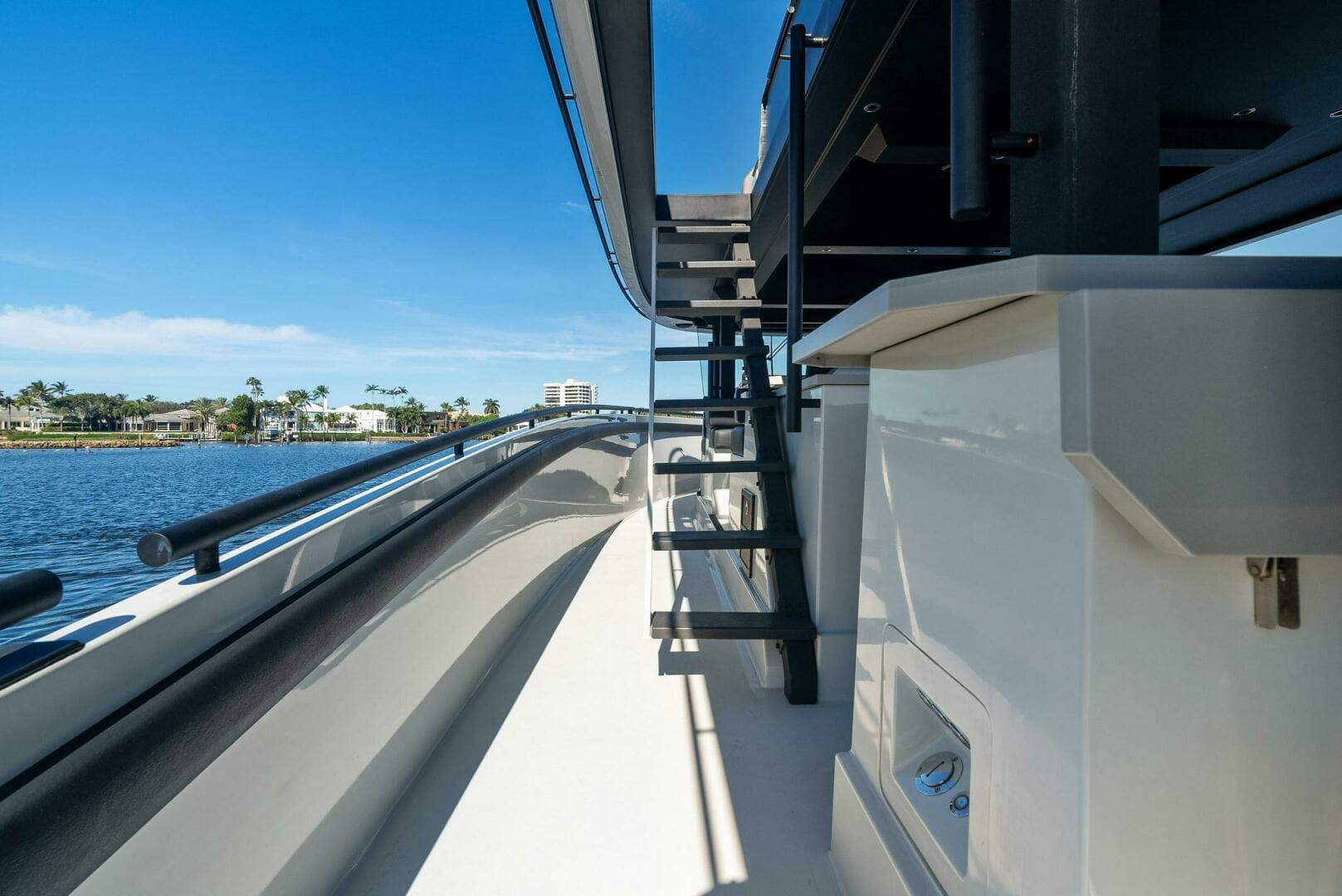2019 Dutchcraft 56 Open - Image 13