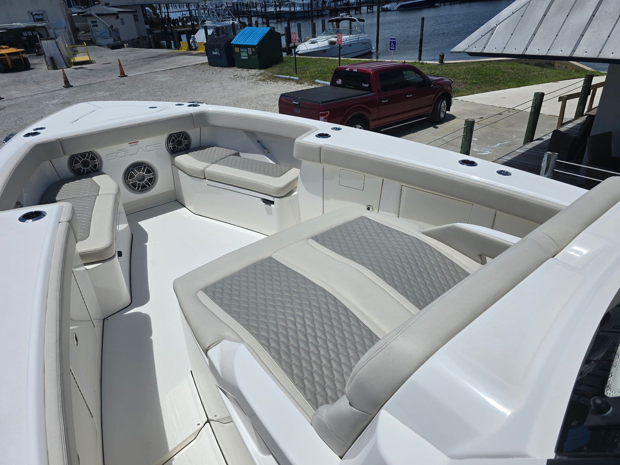 2026 Solace 37CS - 10