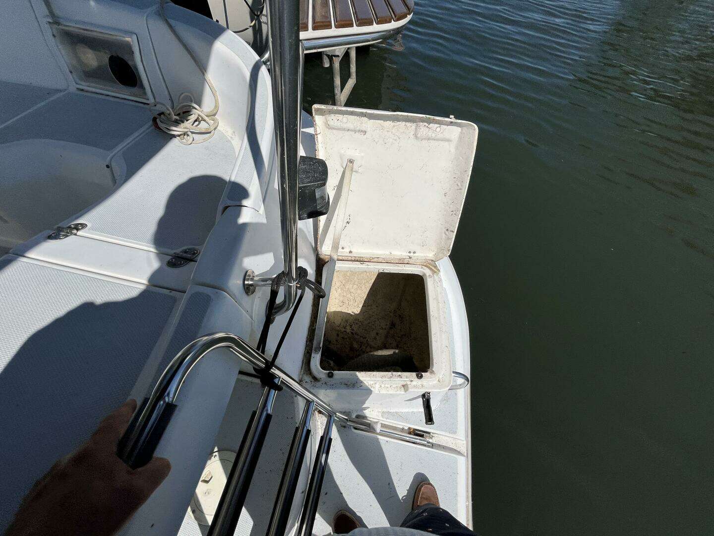 1994 Hunter 29.5 - Image 20