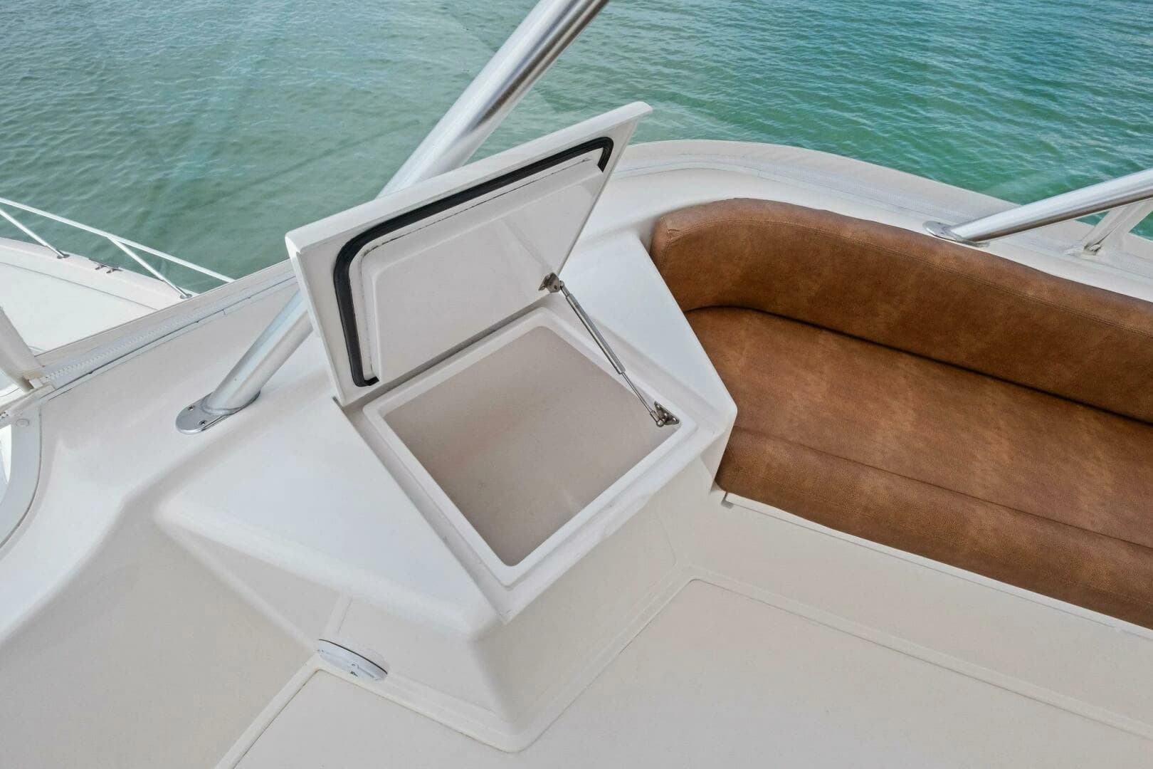 2006 Viking 56 Convertible - Image 52