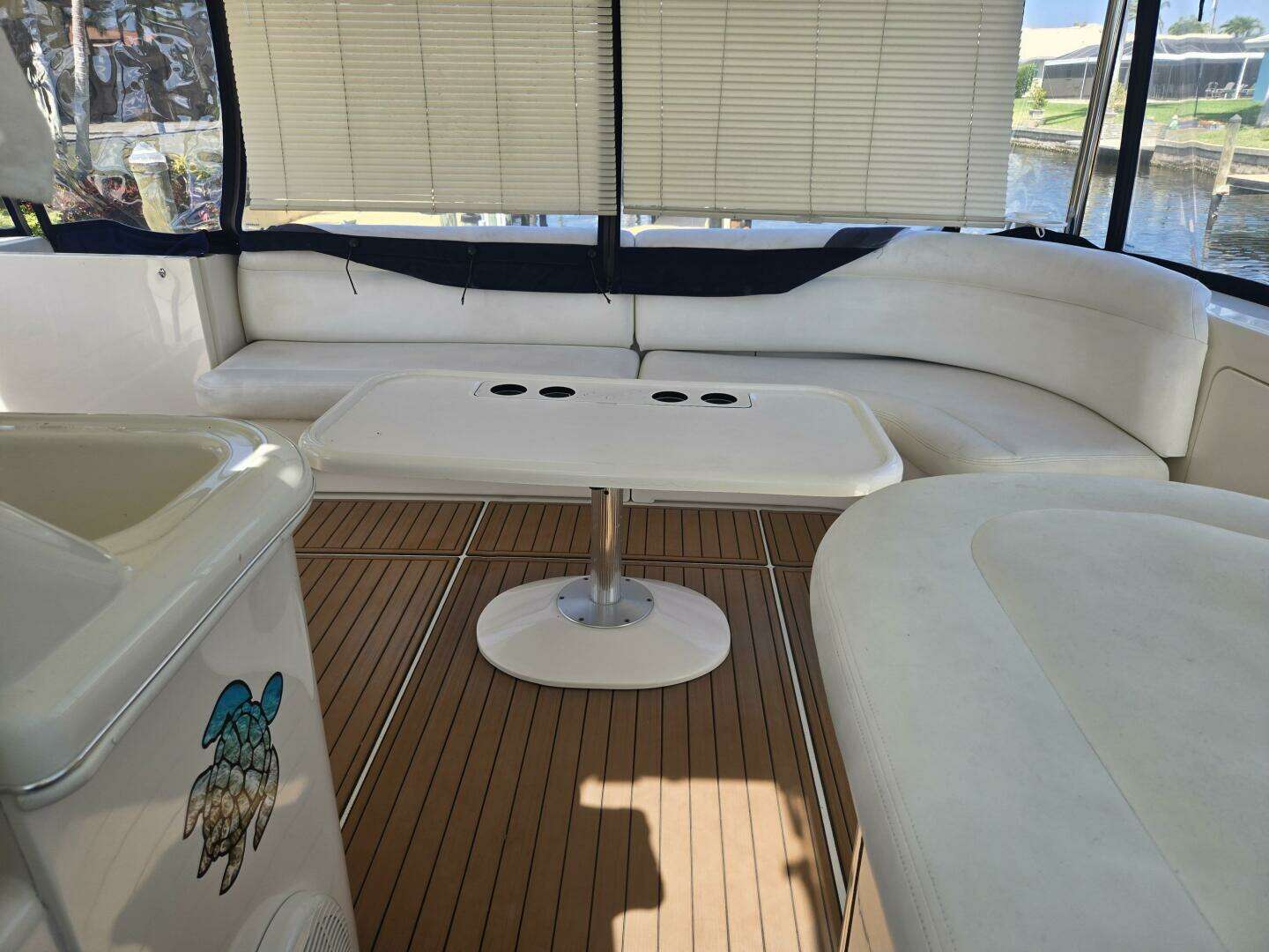 2004 Sea Ray 480 - Image 5