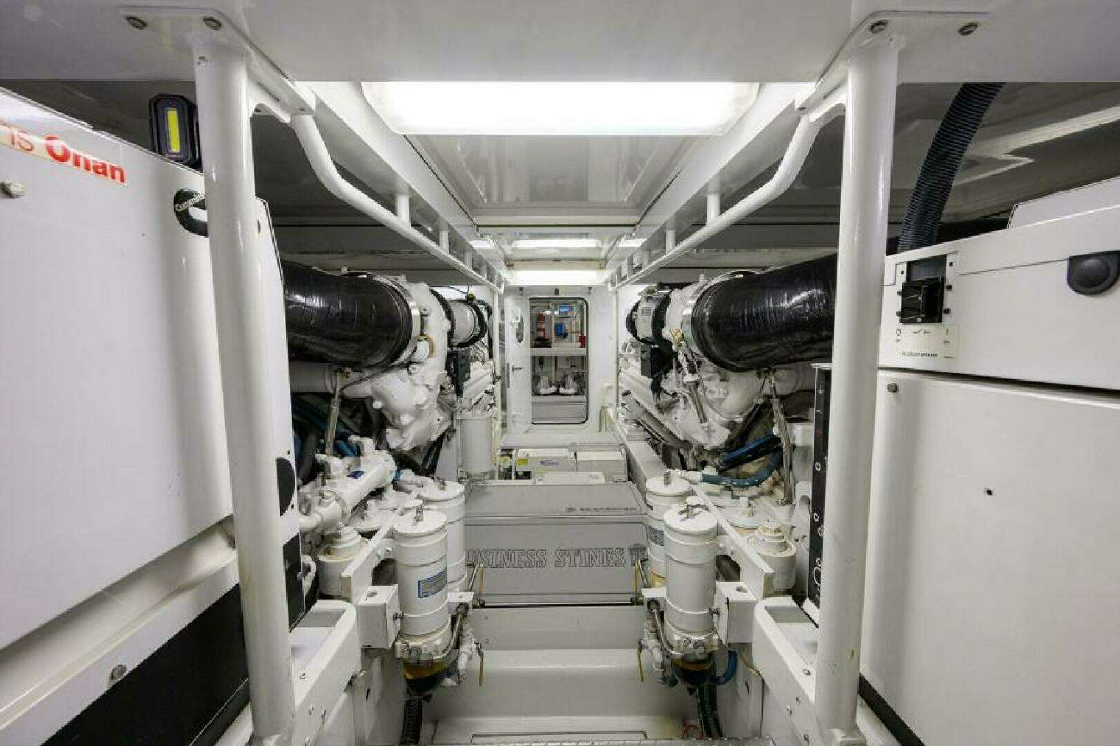 2004 Merritt 72 Convertible - Image 55