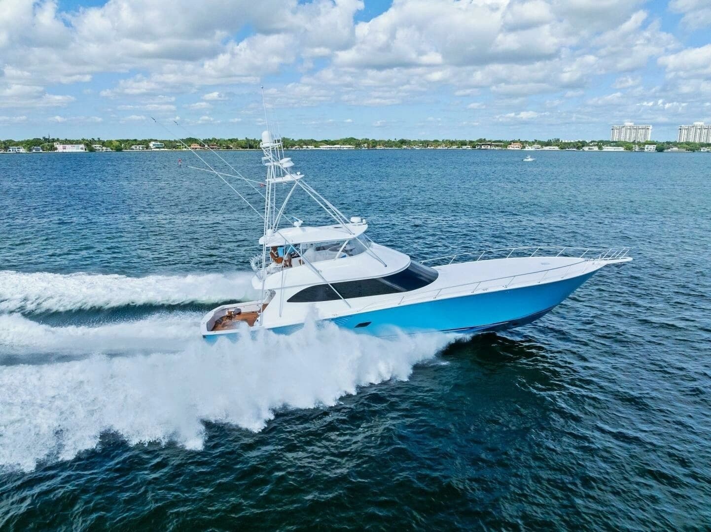 2012 Viking 82 Convertible - Image 116