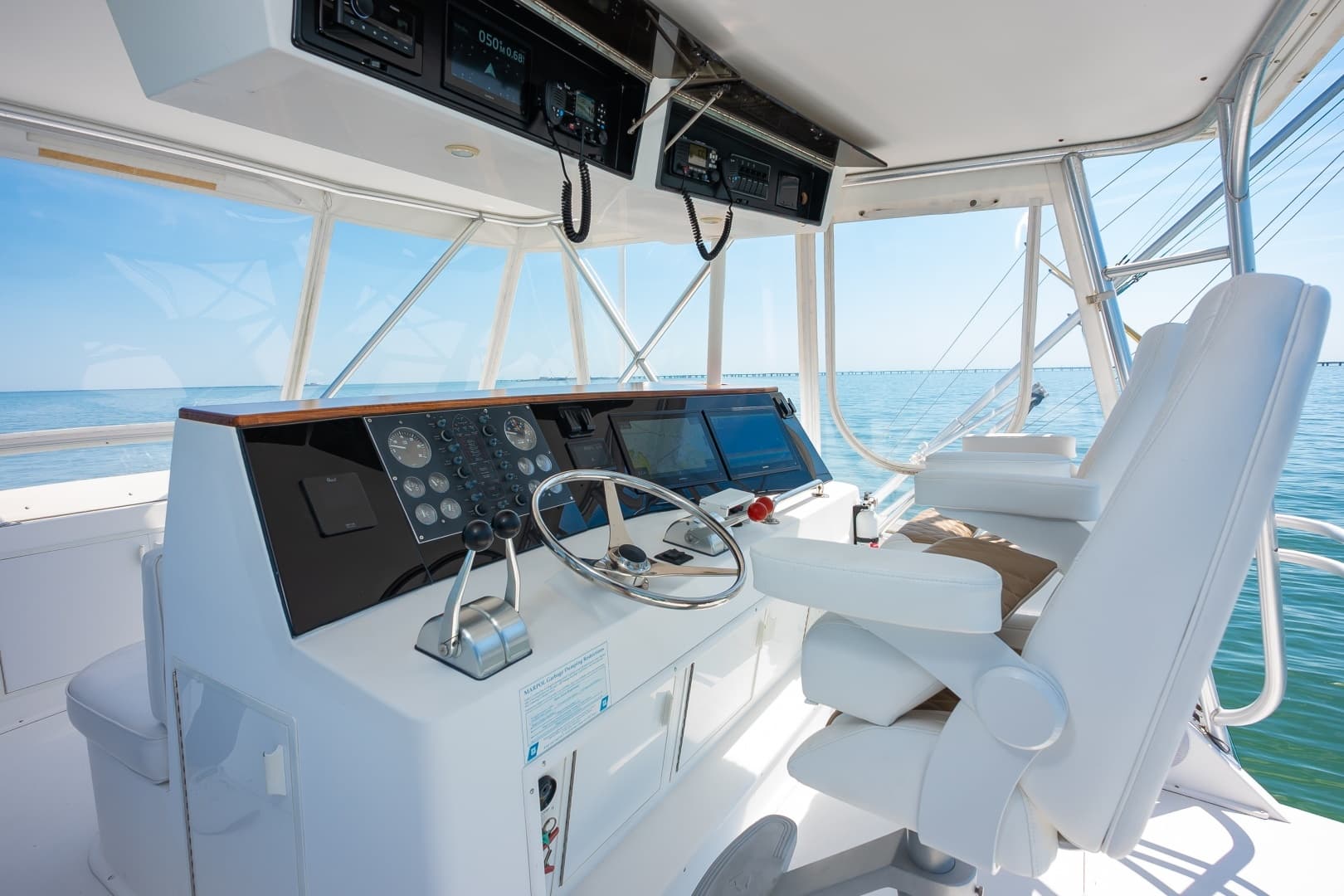 1998 Viking 47 Convertible - Image 24