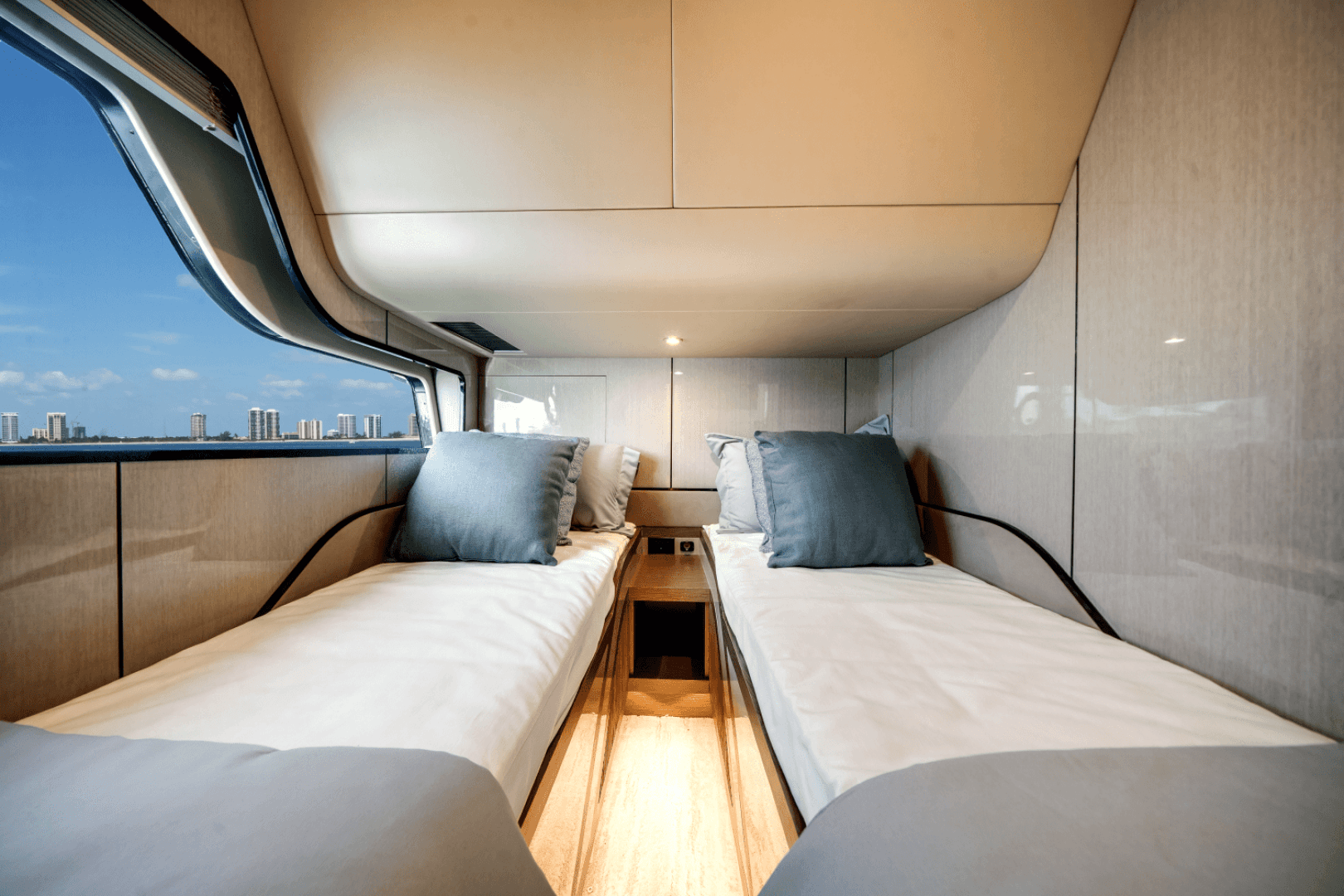 2026 Cruisers Yachts 57 FLY - Image 34