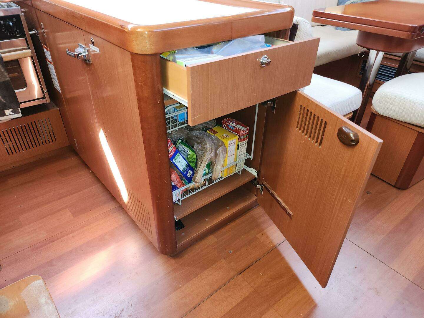2011 Beneteau Oceanis 49 - Image 33