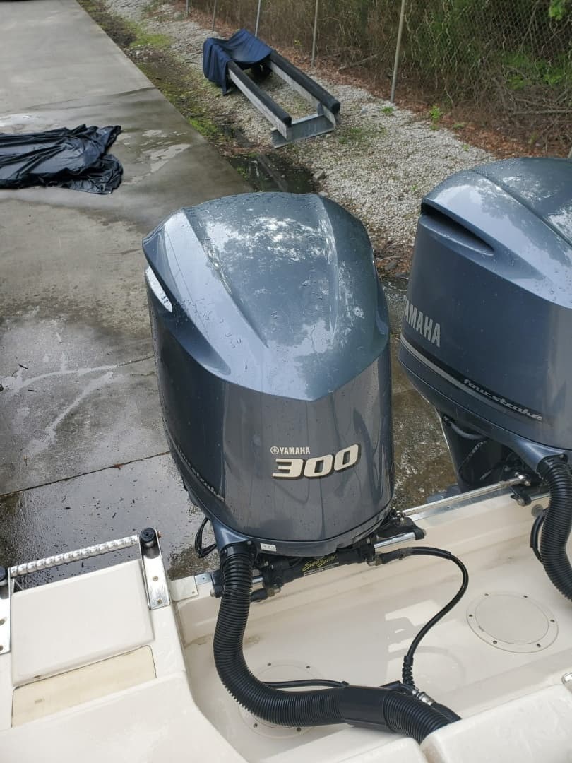 2011 Grady-White — - Image 8