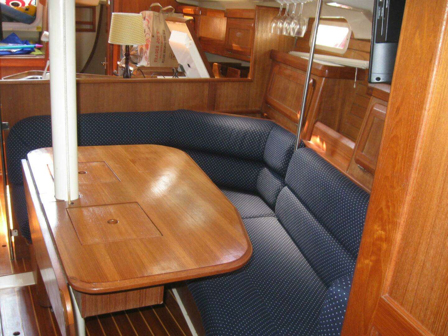 1995 Hunter Hunter 35.5 - Image 30