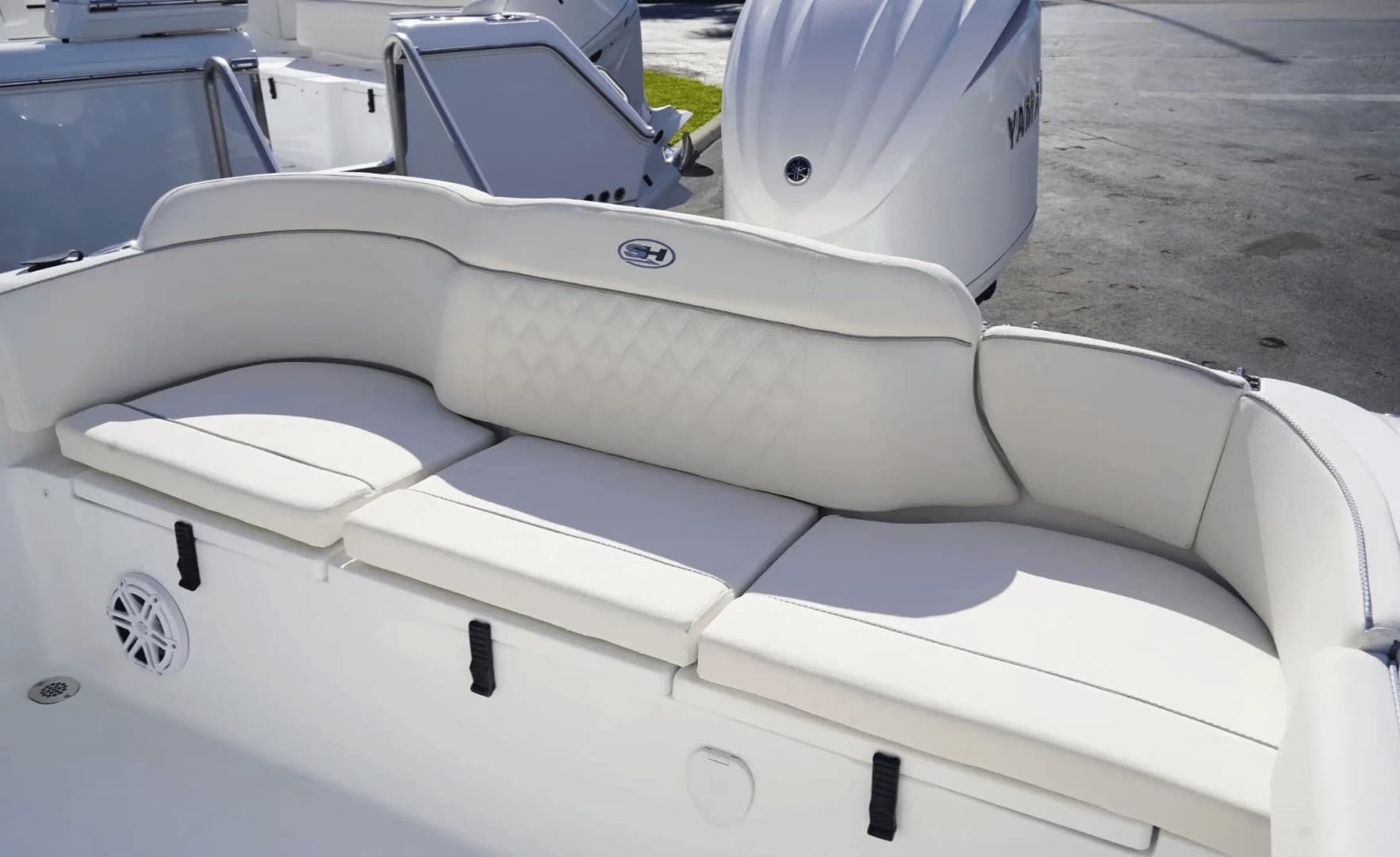 2026 Sea Hunt Ultra 245SE - Image 6