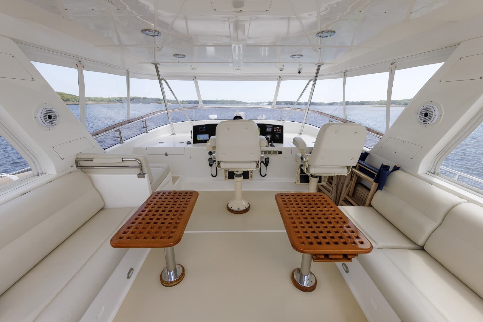 2007 Grand Banks — - Image 2