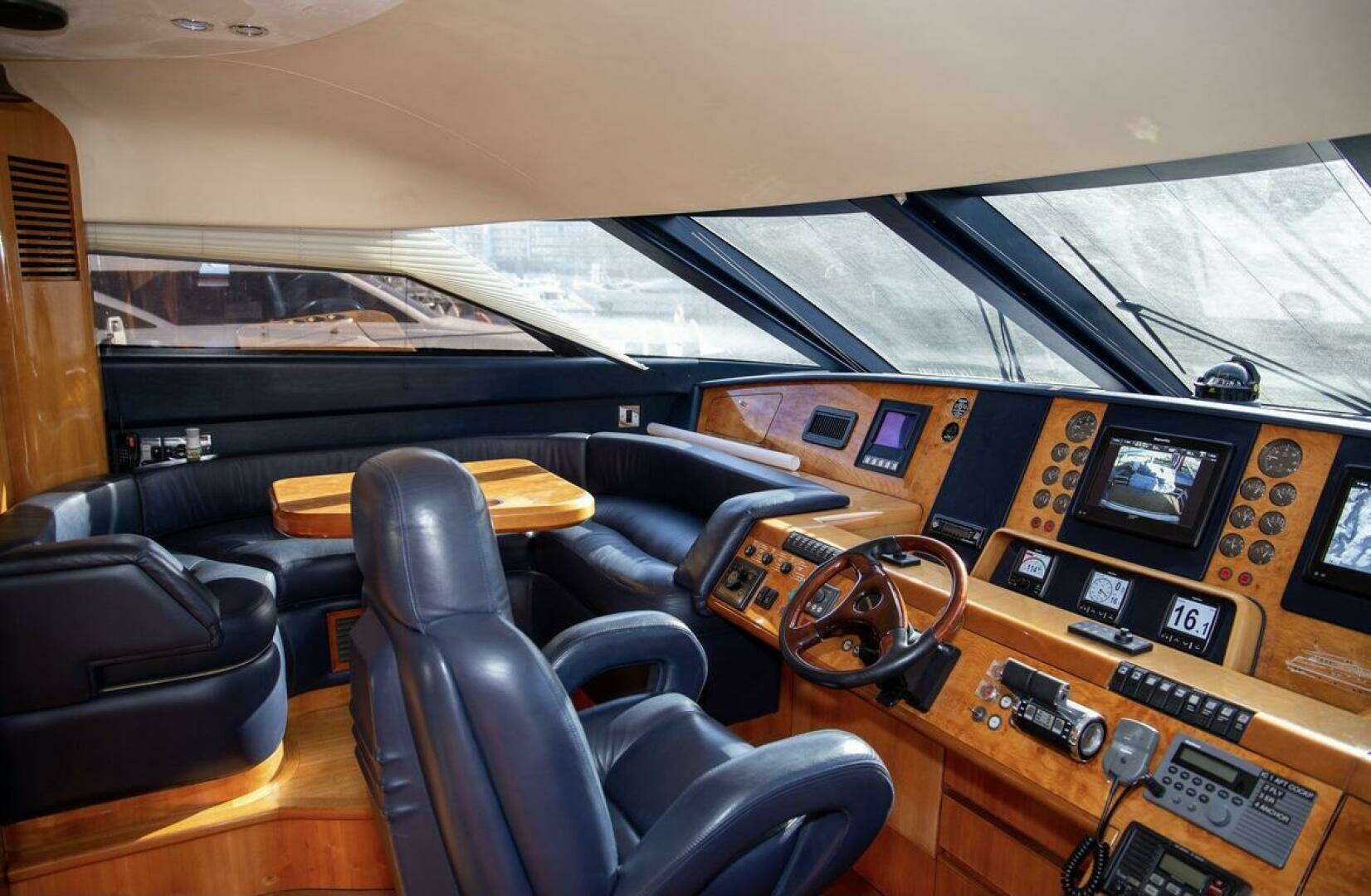 2002 Viking Princess Princess - Image 5