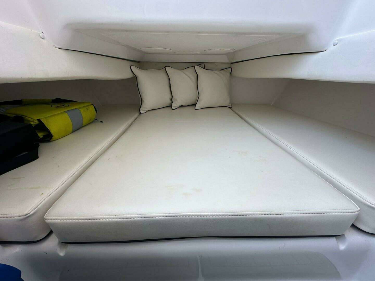 2019 SeaHunter 39 Center Console - Image 2