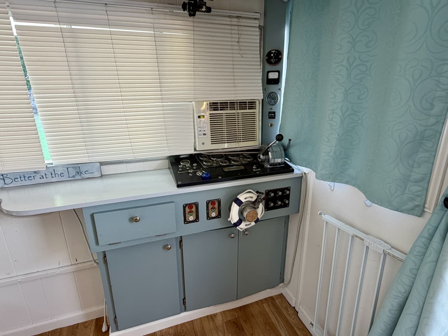 1969 Custom 9 x 27 Floating Cabin - 1969 Drift-R-Cruz - 238sqft - Image 22