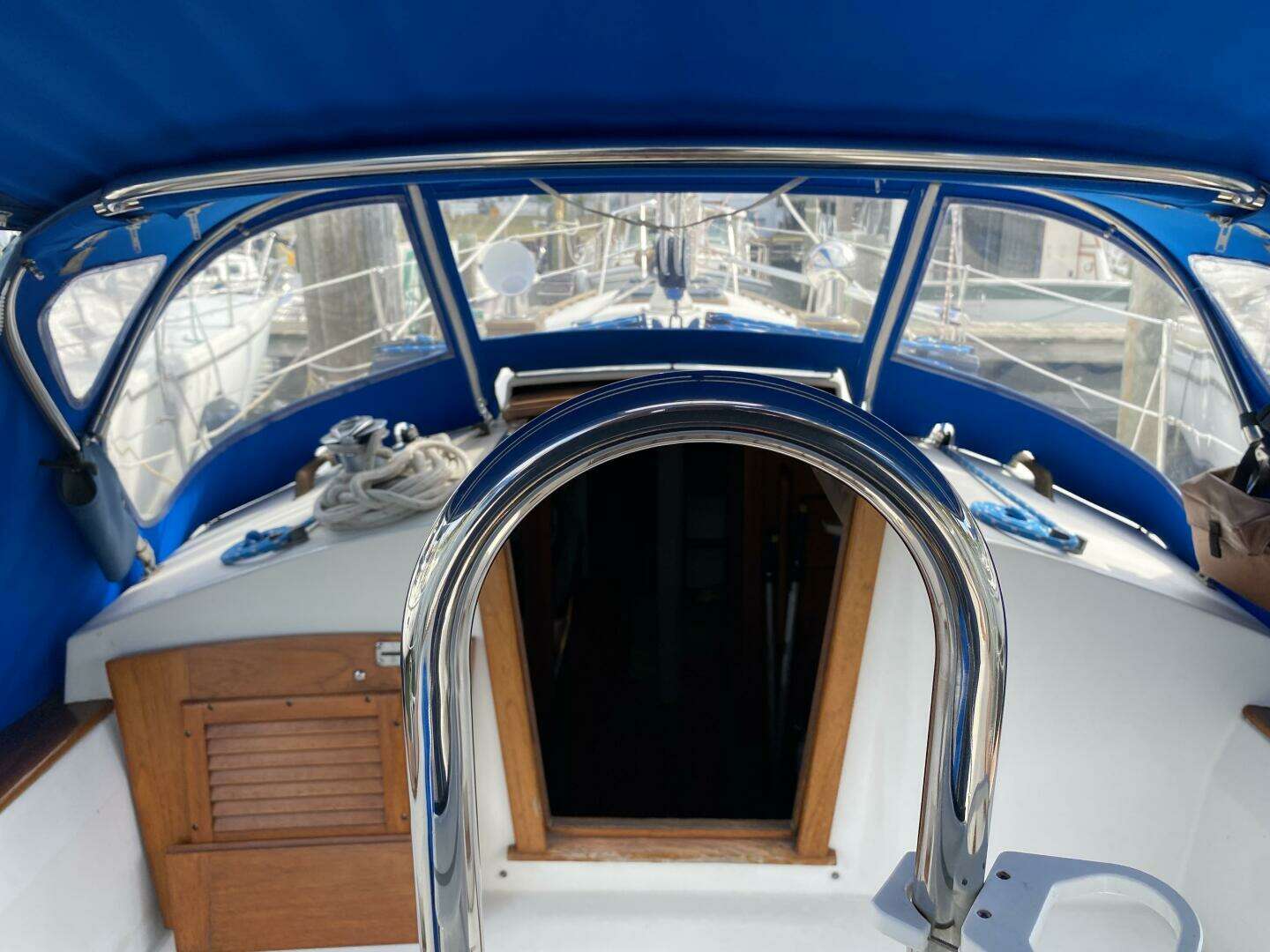 1987 Dickerson 37 aft cockpit - Image 25