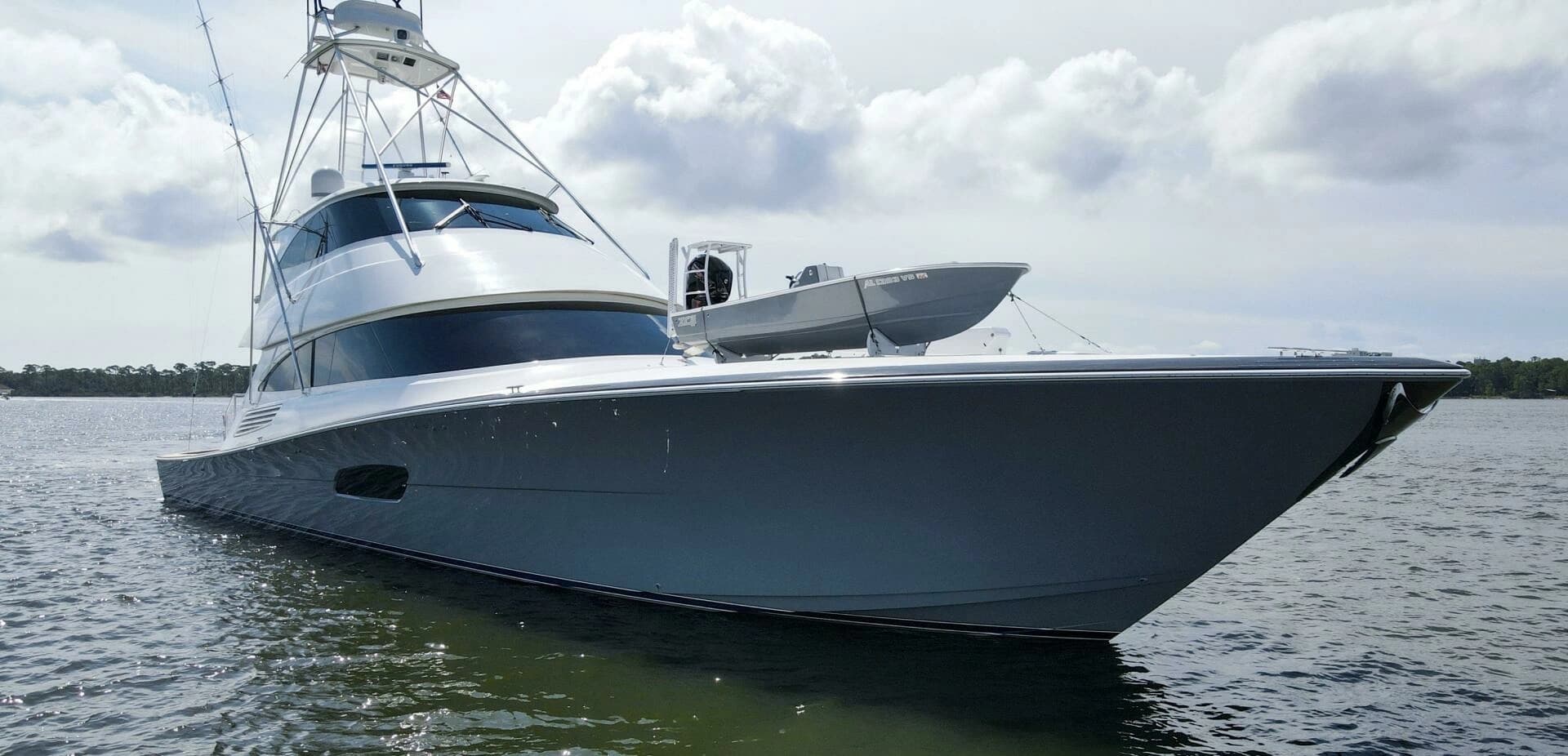 2016 Viking 92 Enclosed Bridge - Image 89