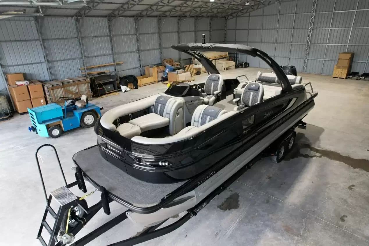 2024 Barletta LEGGERA R26UCA pontoon boat in warehouse.