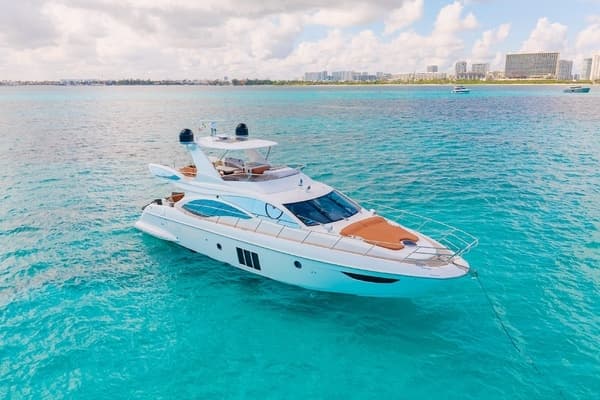 2011 Azimut 58 Fly