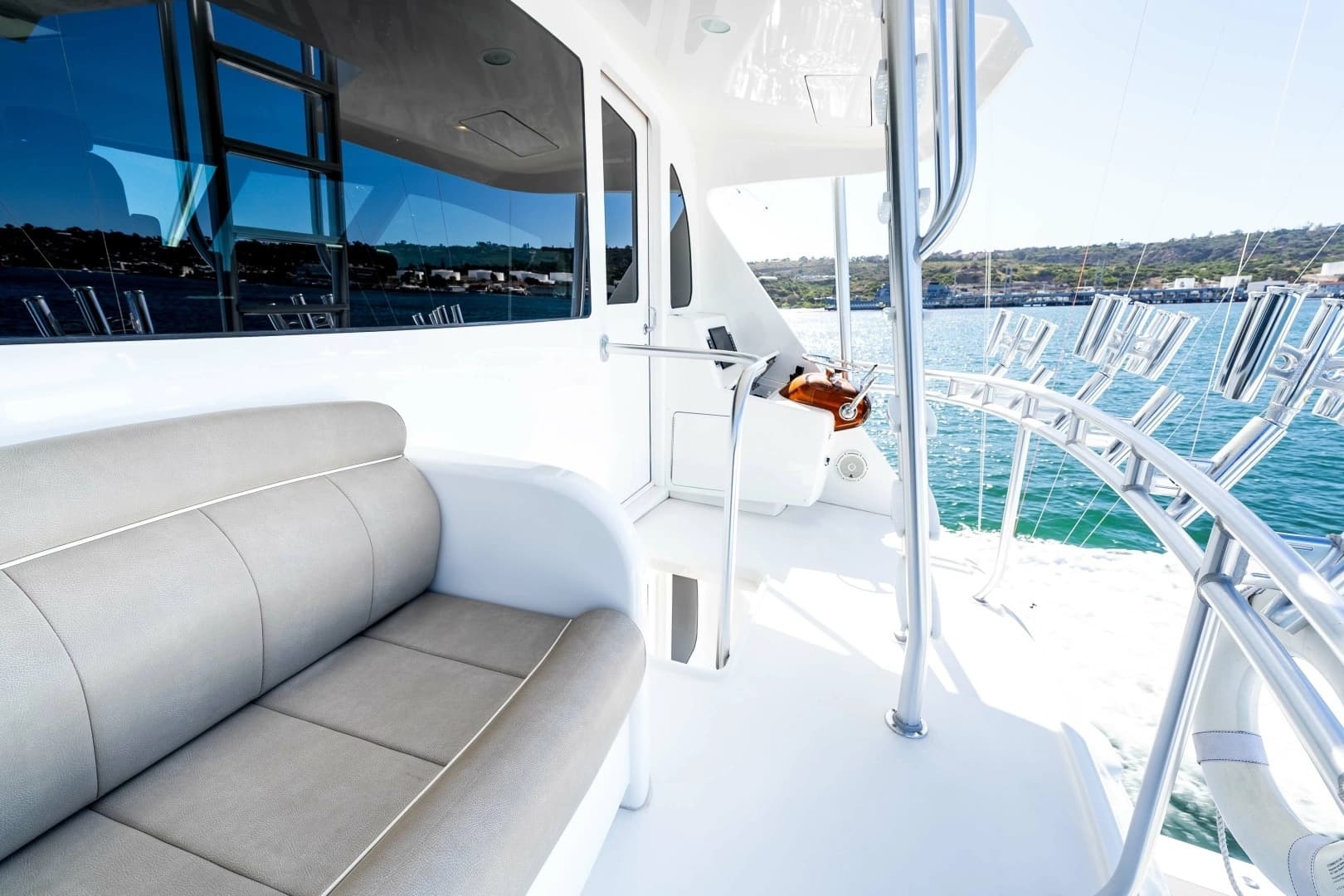 2018 Viking 72 Convertible - Image 33