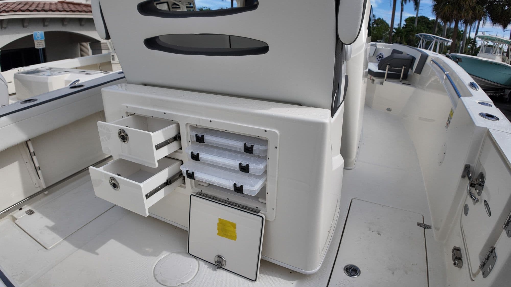 2026 Cobia 245 Center Console - 34