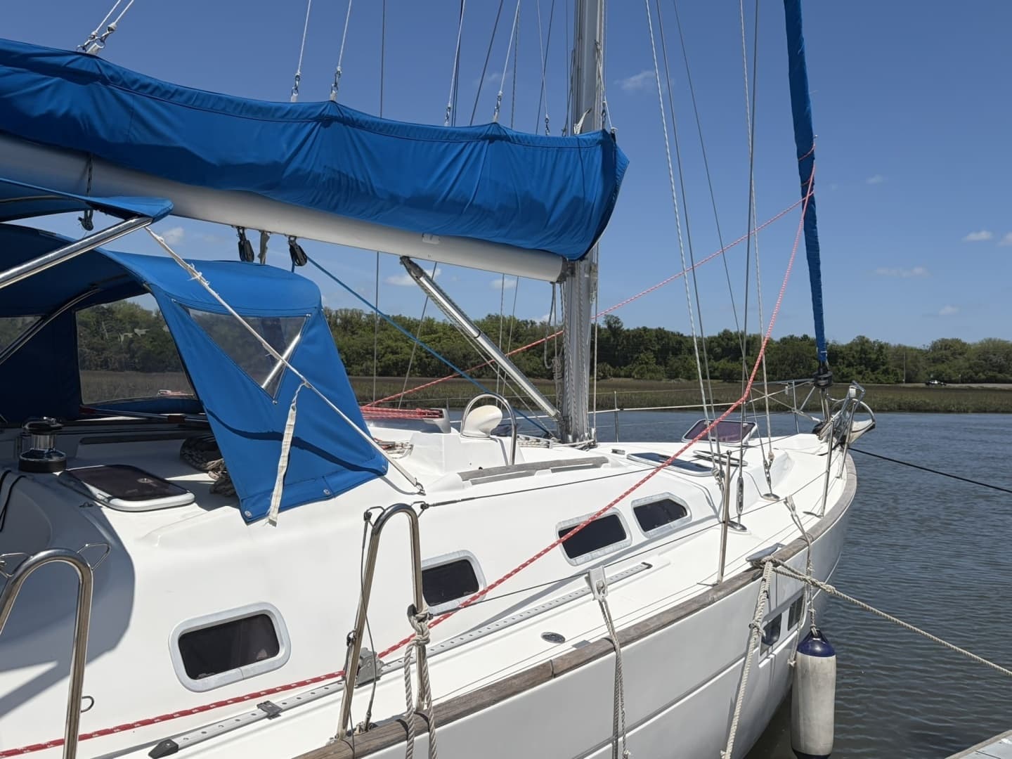 2006 Beneteau 423 - Image 10