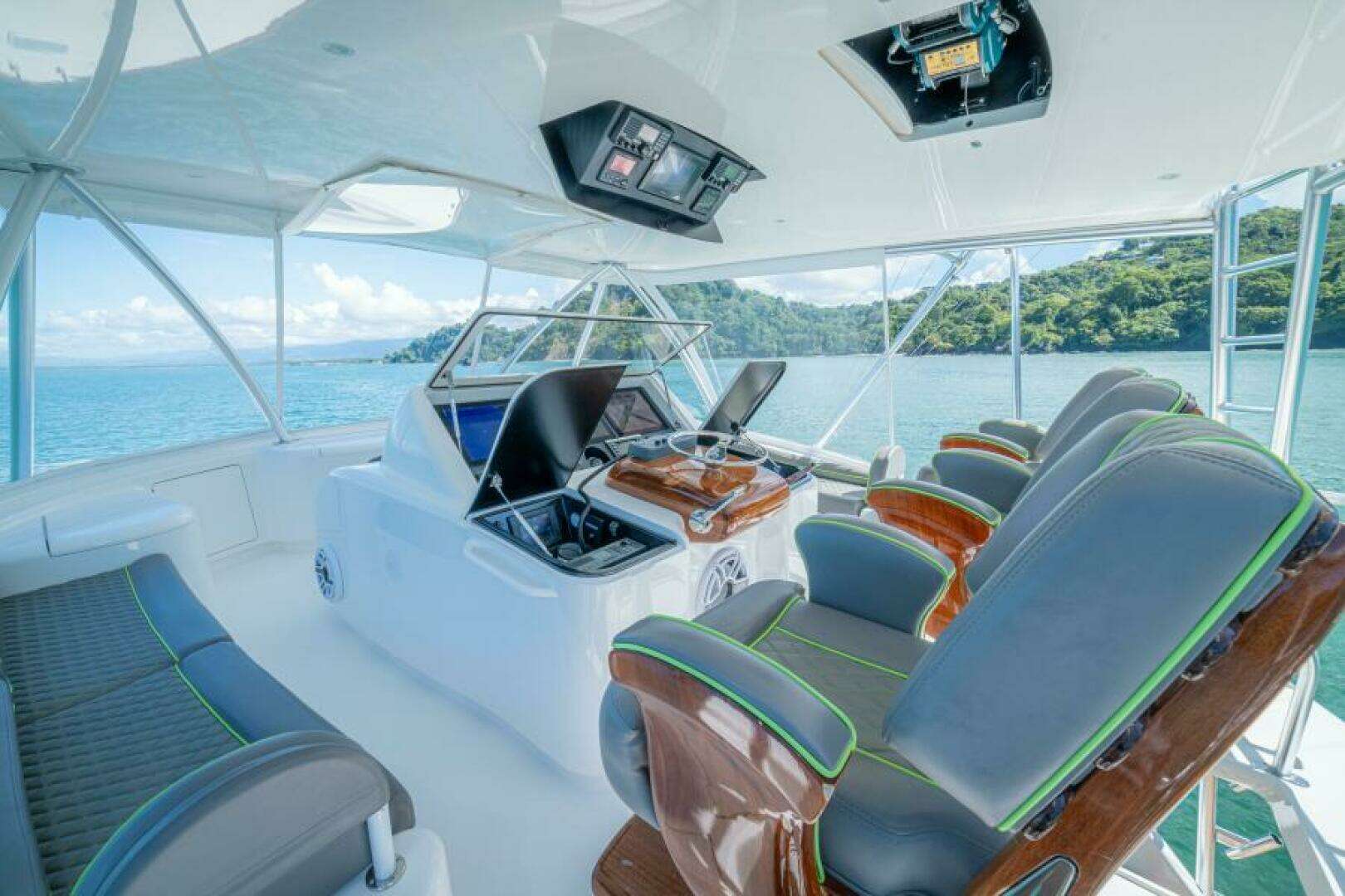 2017 Viking 62 Convertible - Image 46