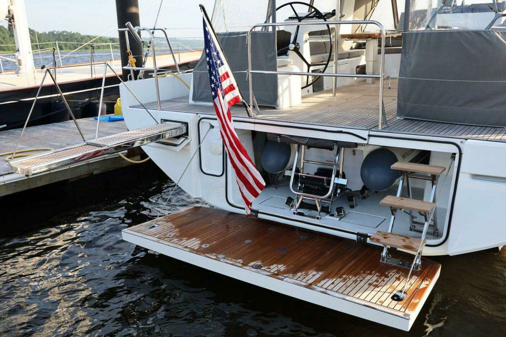 2023 Beneteau Oceanis 60 - Image 12