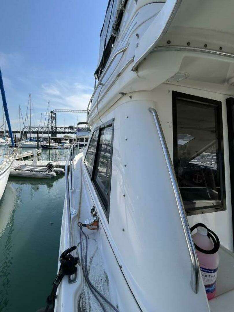 1996 Bayliner 3788 Command Bridge - Image 45