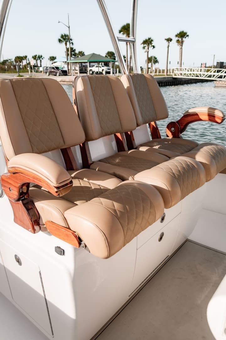 2020 Valhalla Boatworks V37 - Image 21