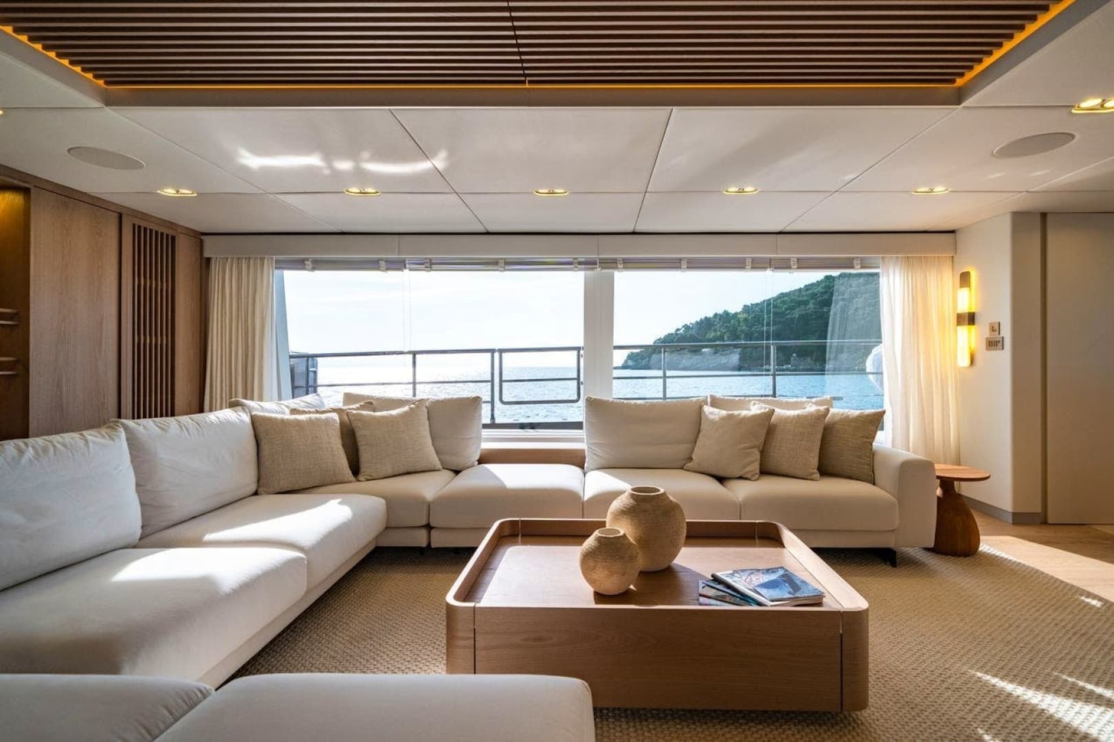 2025 SUNREEF YACHTS Sunreef 100 Power - Image 29