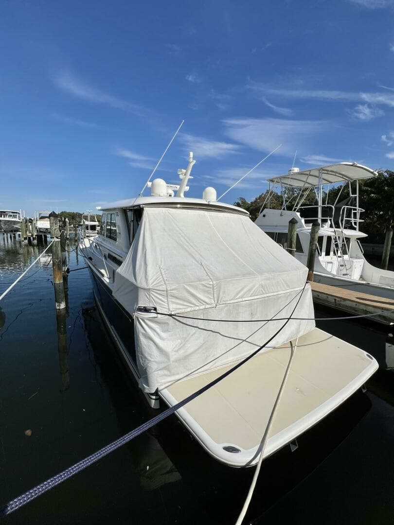 2017 Sabre 48 Salon Express - Image 5