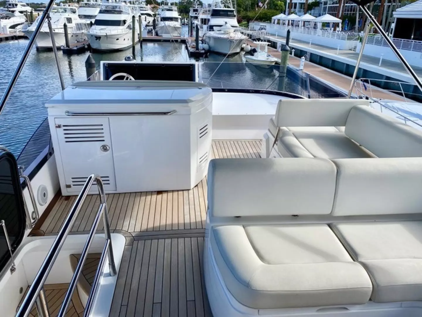 2015 Sunseeker Manhattan 55 - Image 9