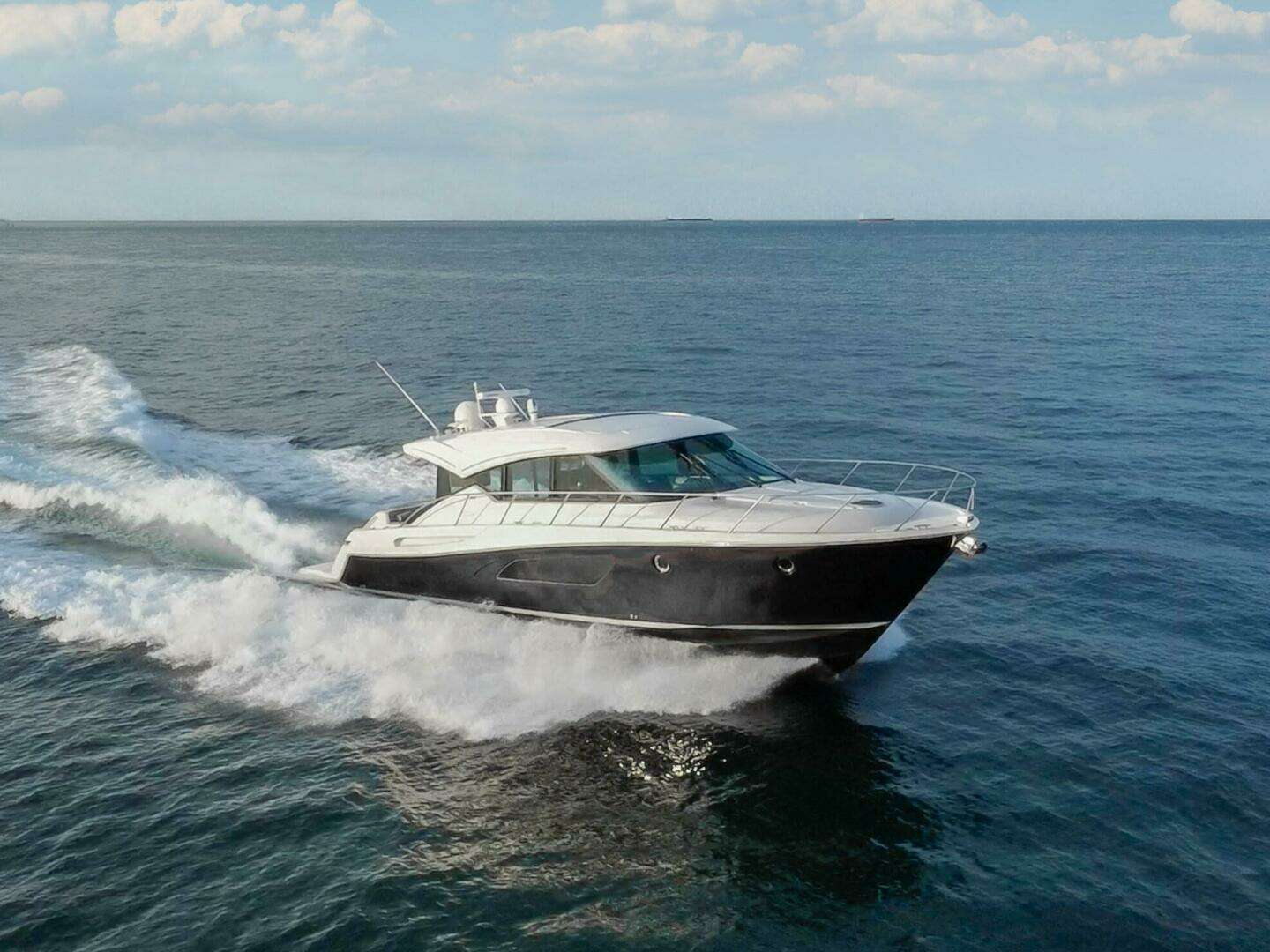 2017 Tiara Yachts C53 Coupe - Image 5