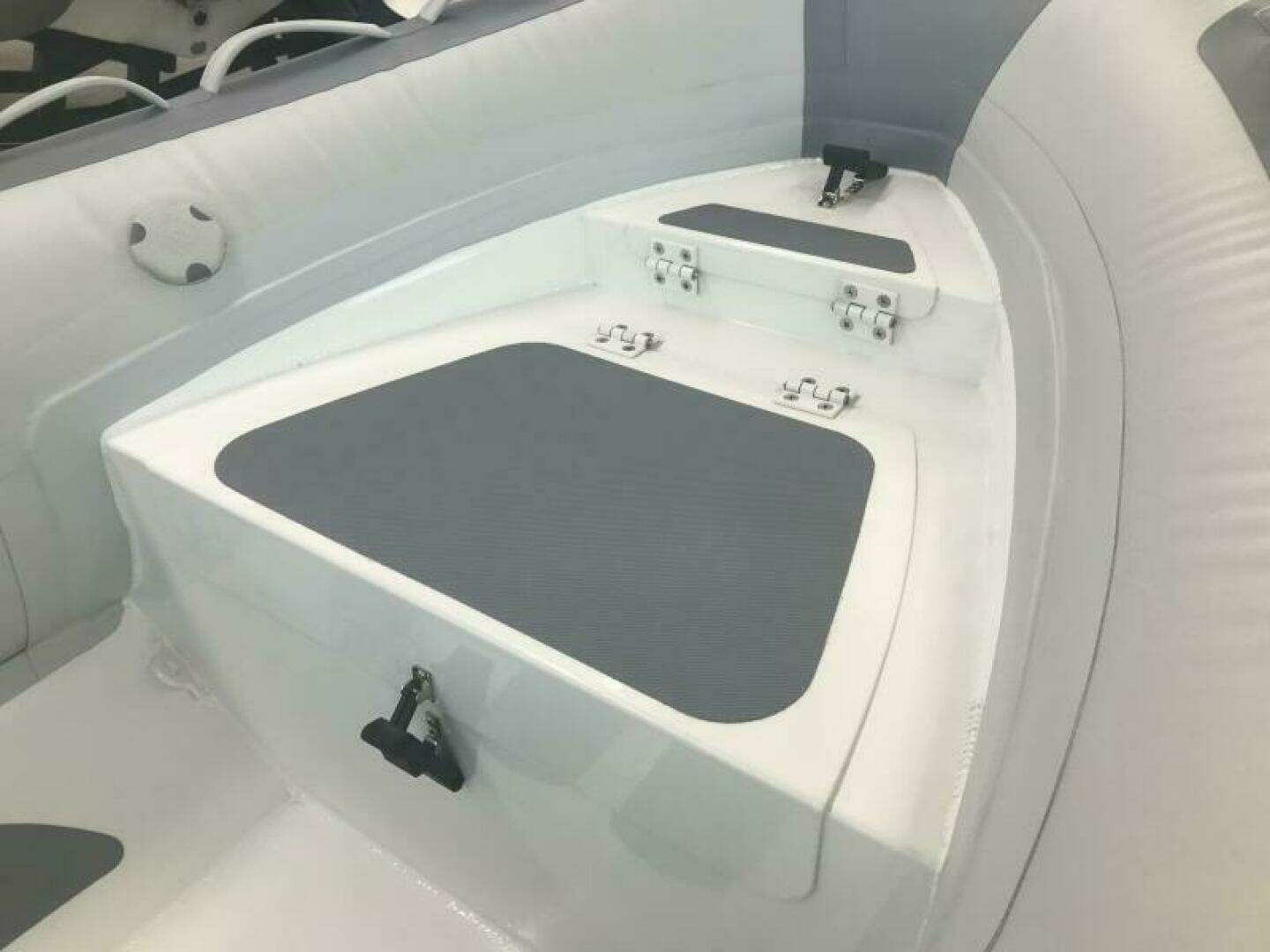 2023 Zodiac Cadet 360 DL RIB ALU PVC - Image 8
