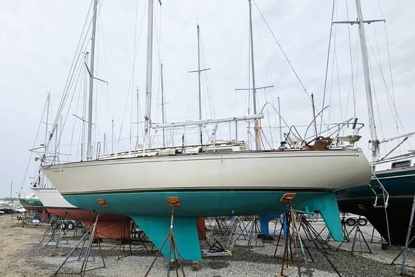 1985 Sabre 34