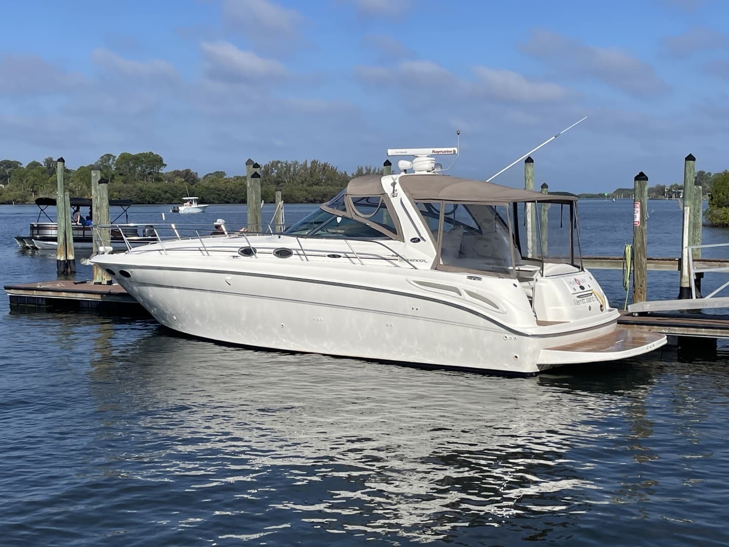 2001 Sea Ray 380 Sundancer - Image 50