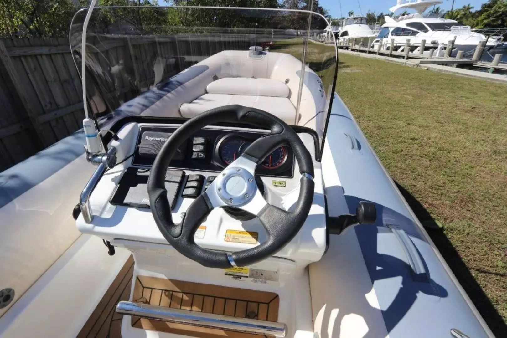 2018 Williams Jet Tenders Sportjet 520 - Image 10