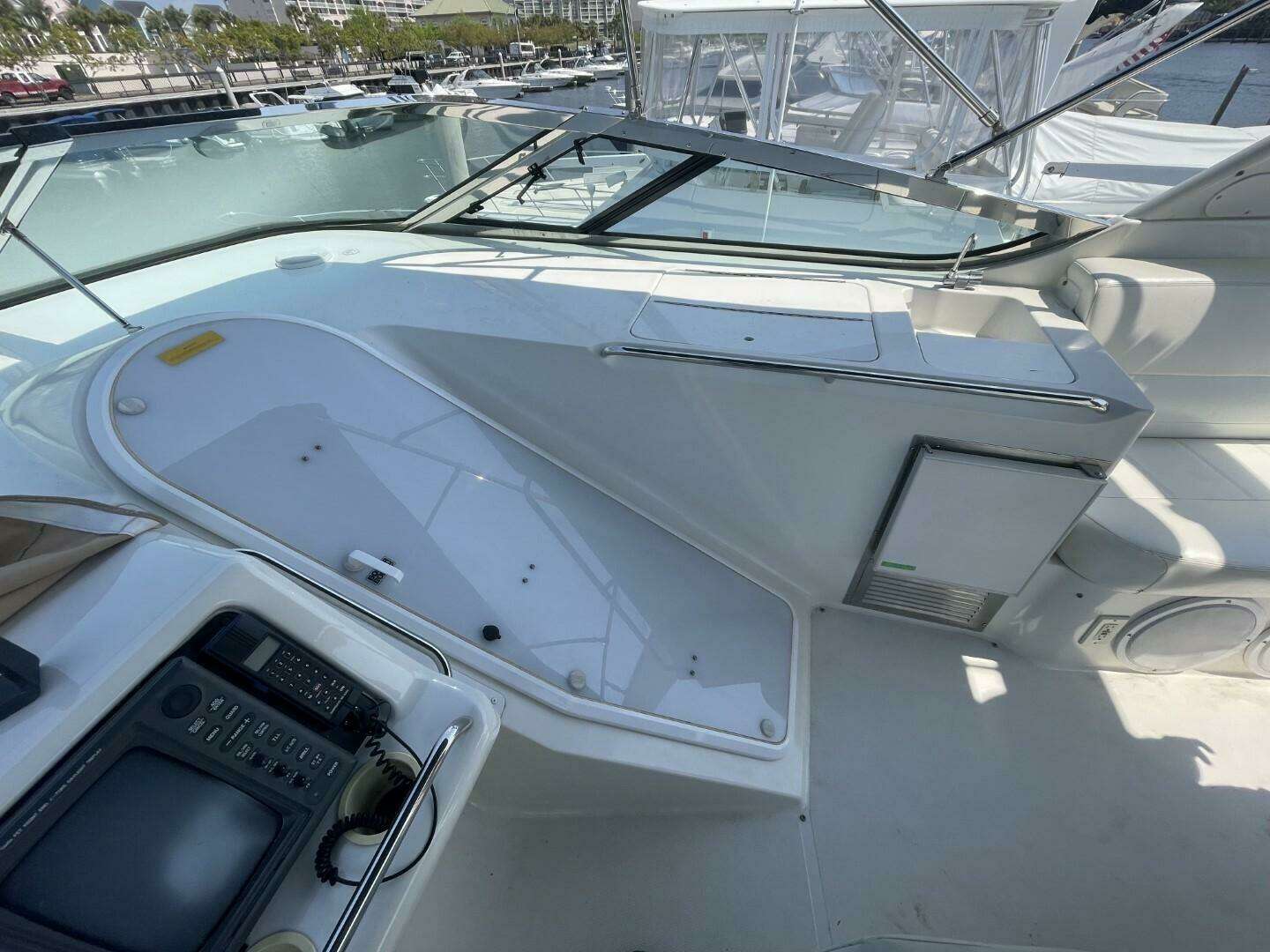 1998 Carver 53 Voyager - Image 76