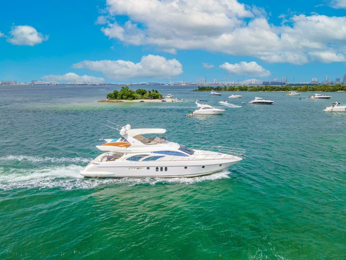 2004 Azimut 62 - Image 5
