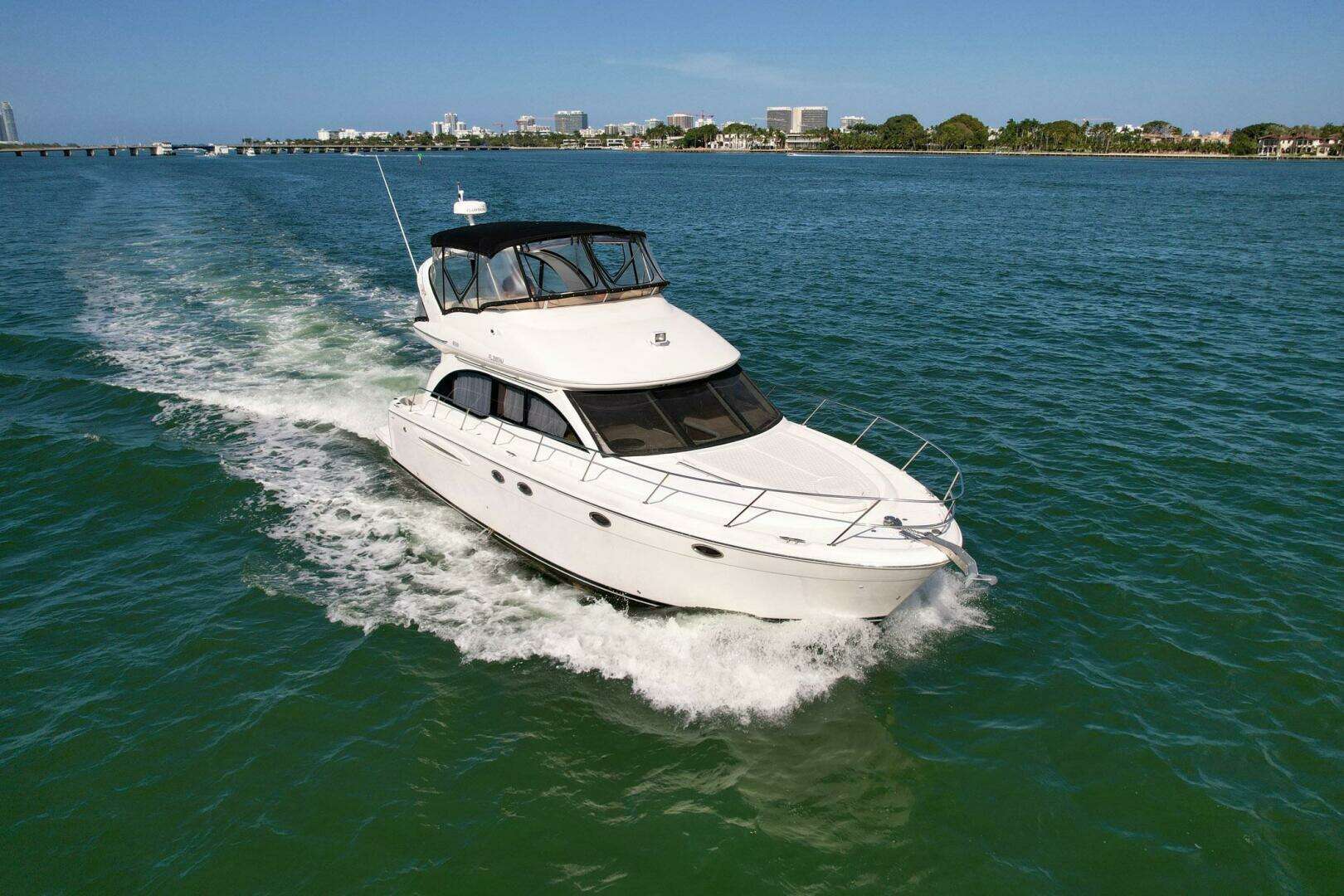 2007 Meridian 411 Sedan Bridge - Image 4