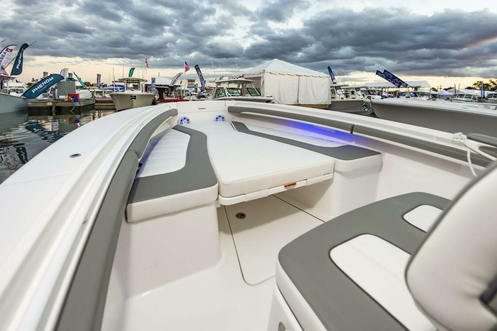 2025 Regulator 23 - Image 22