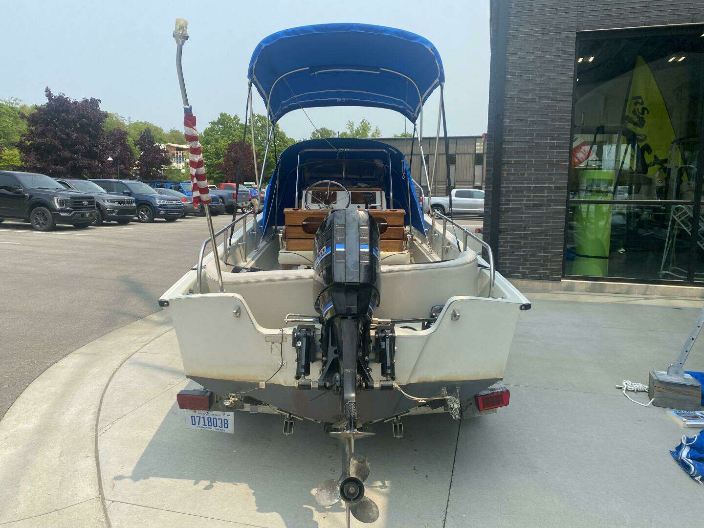 1981 Boston Whaler 17 Montauk - Image 8
