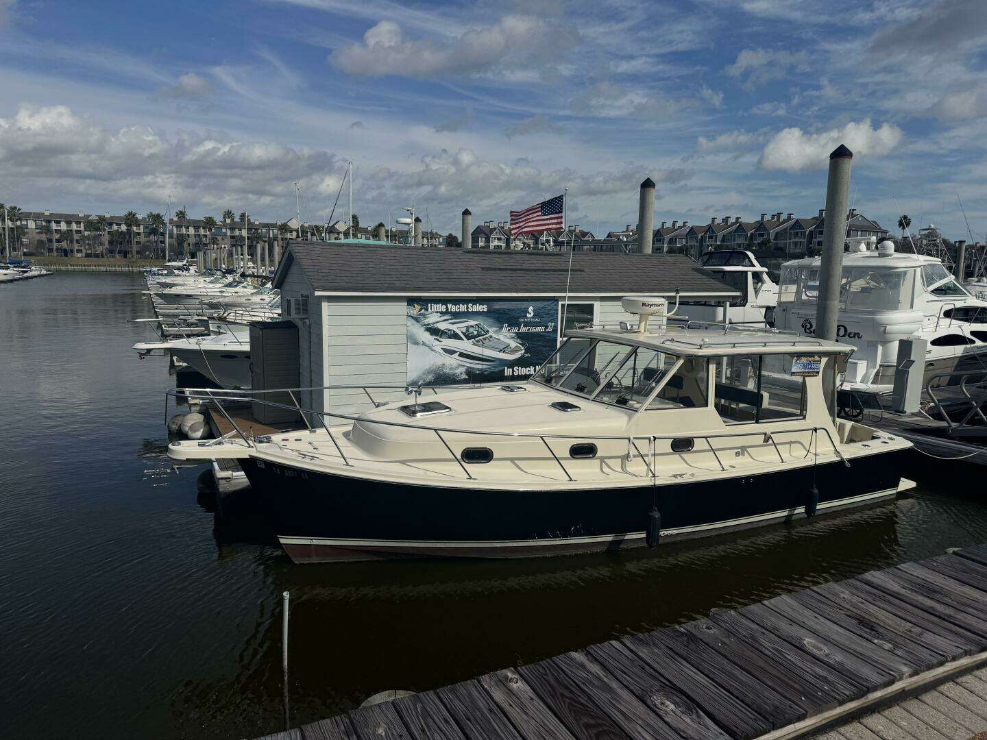 2008 Mainship 34 Pilot Hardtop - Image 49