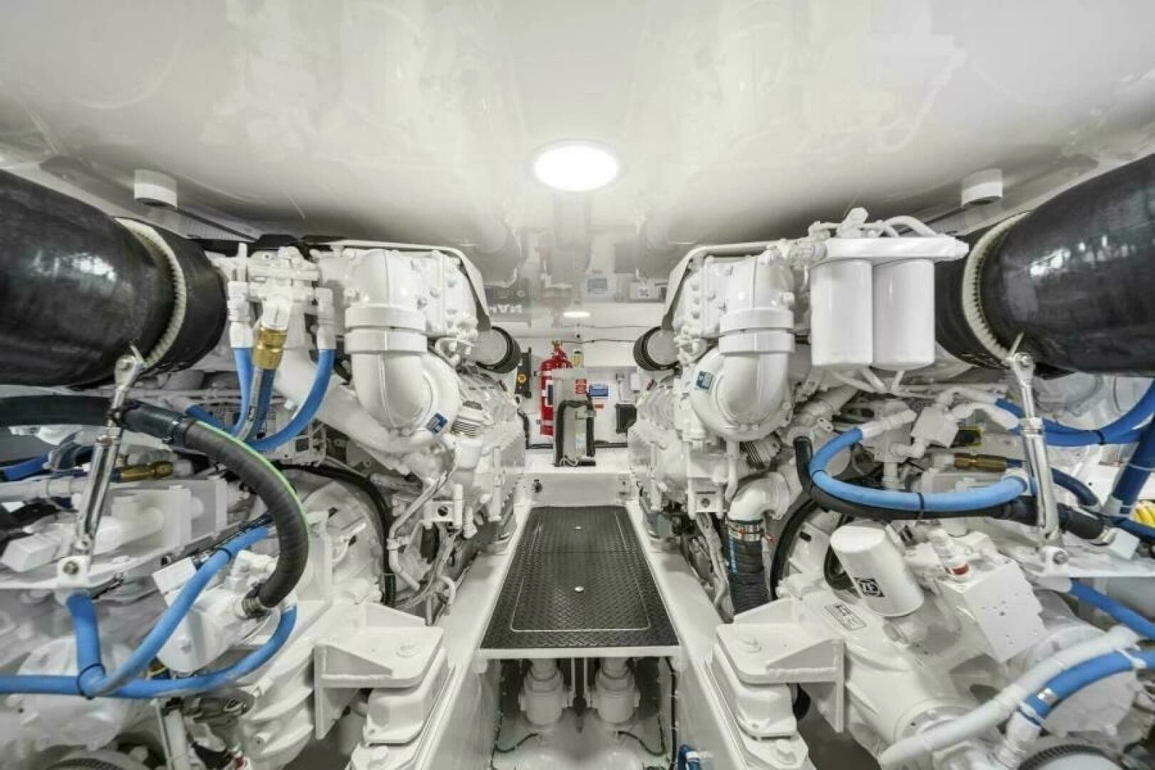 2027 Viking 50 Convertible - Image 8