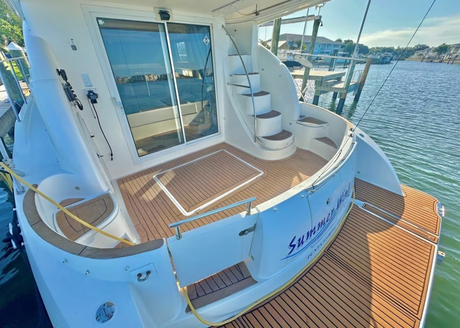2007 Meridian 391 Motor Yacht - Image 23