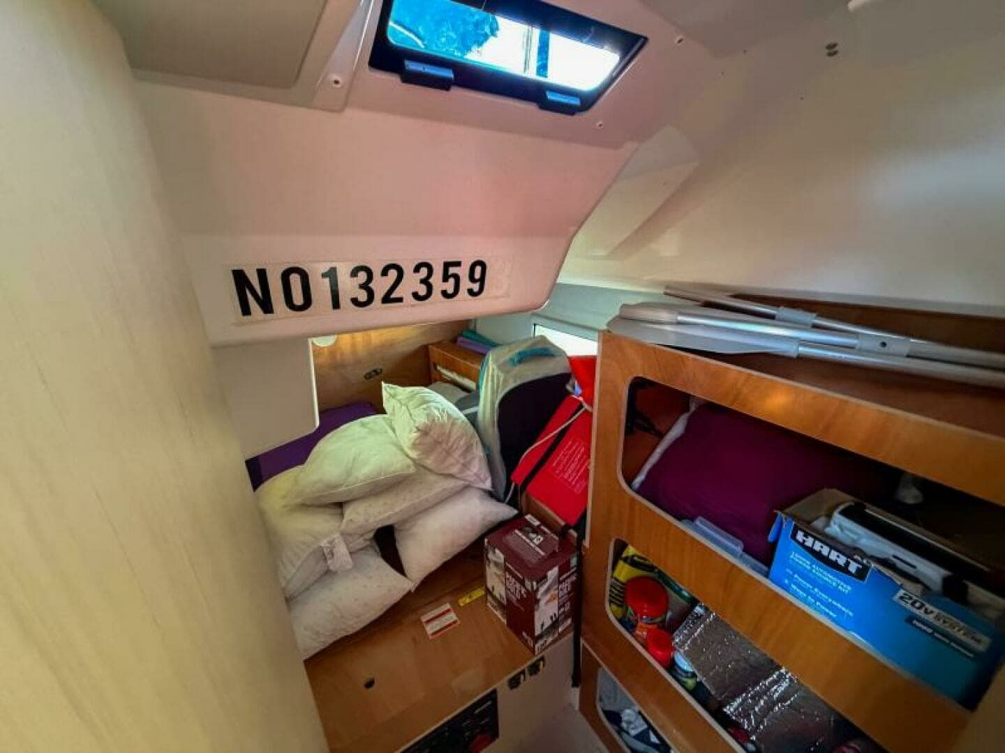 2022 Beneteau 40.1 - Image 25